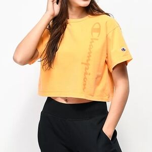 Champion Women's Heritage Cropped T-Shirt Vintage Look